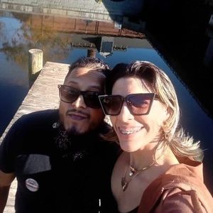 Meet your Posher, Reyes